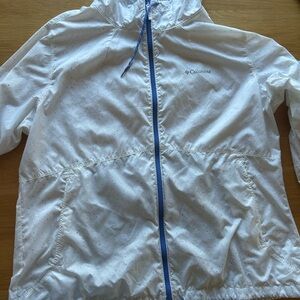Columbia White Jacket with Blue Accents